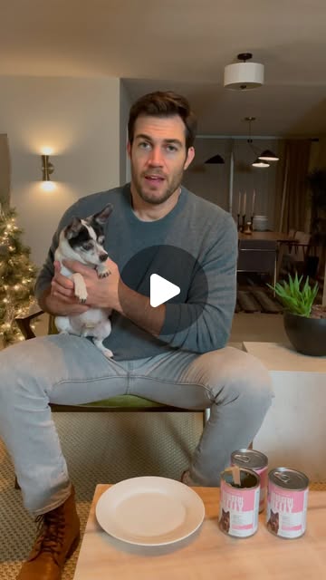 Dr. Evan Antin 🐾 | We definitely get the “Henry Stamp of Approval” for his new favorite food, @bluebuffalo True Solutions Blissful Belly. I also approve... | Instagram
